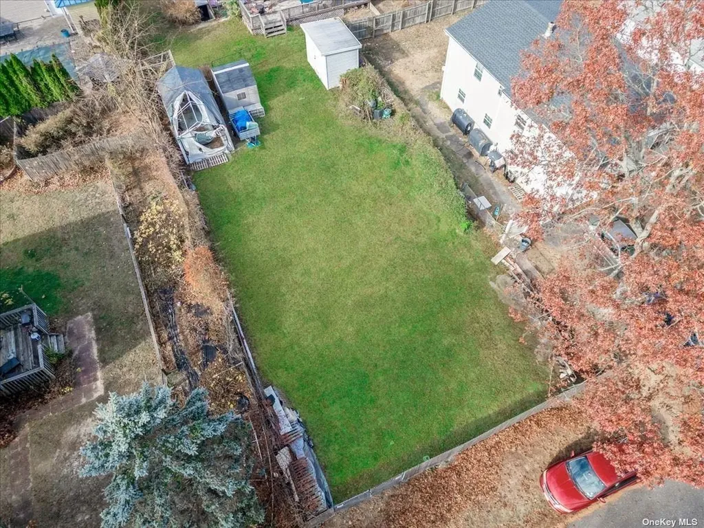 Maplewood Drive Shirley NY 11967