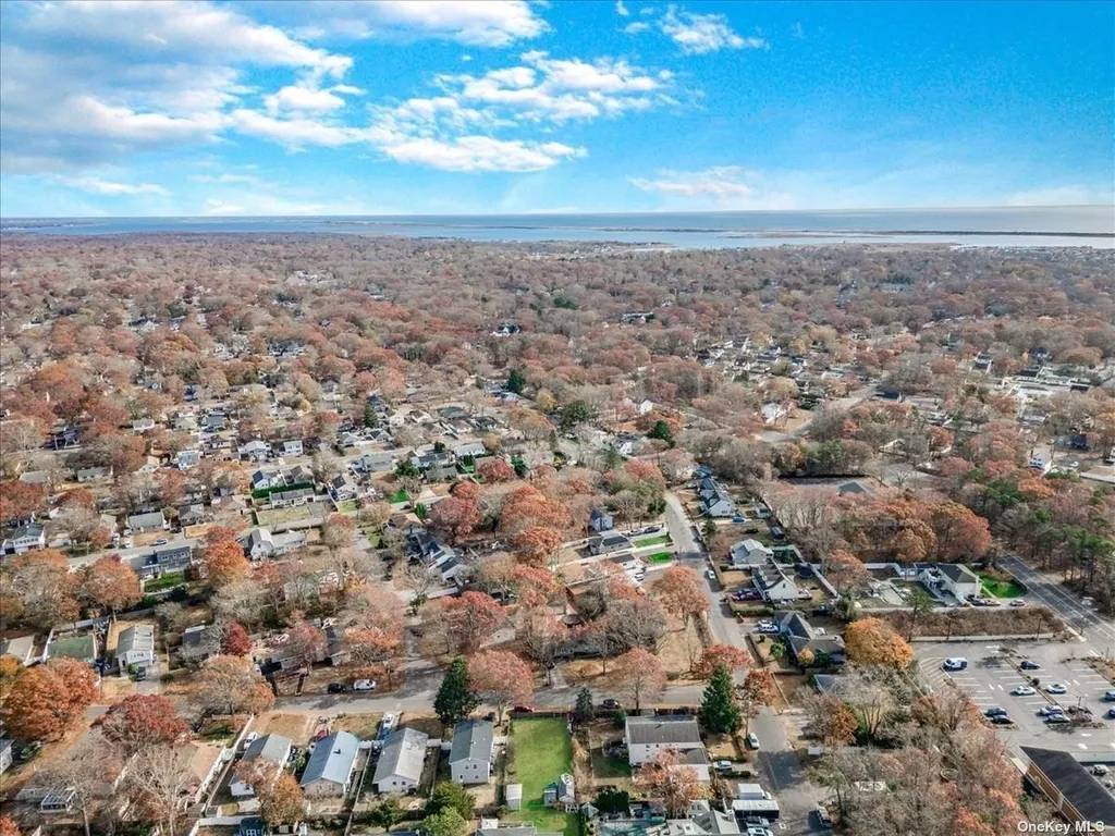 Maplewood Drive Shirley NY 11967