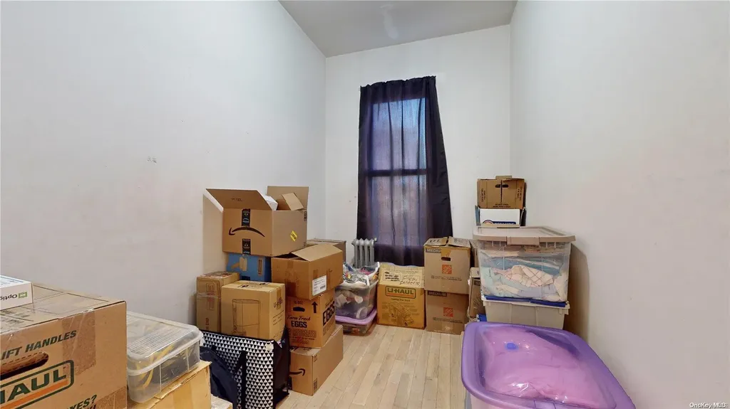 294 Hemlock Street Brooklyn NY 11208