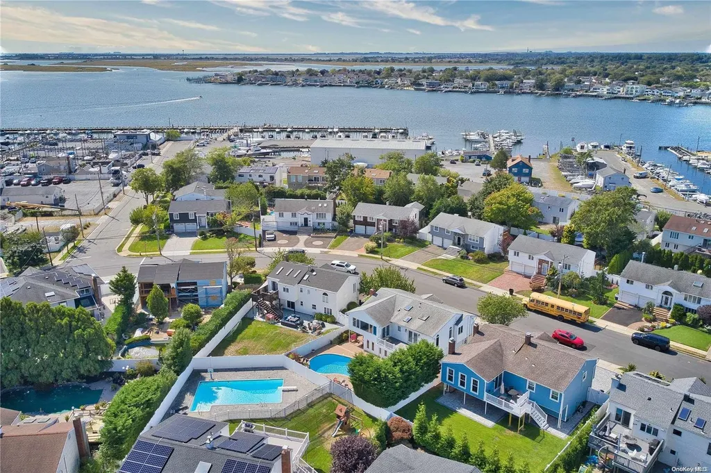 3109 Hewlett Avenue Merrick NY 11566