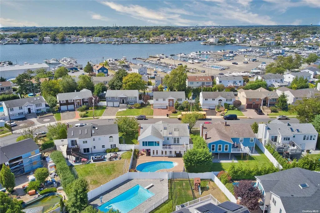 3109 Hewlett Avenue Merrick NY 11566