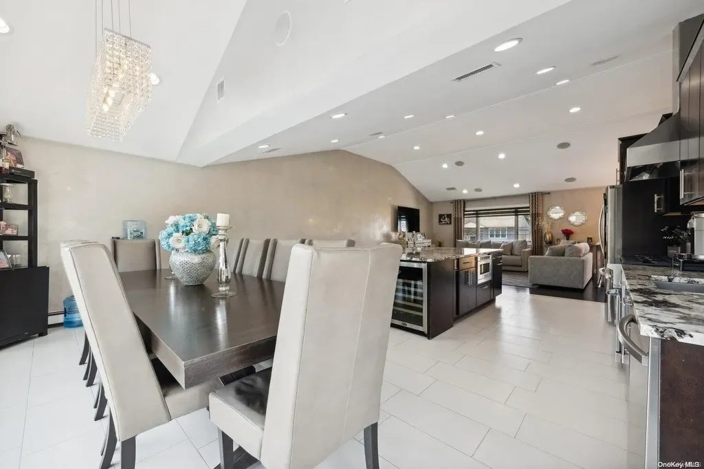 3109 Hewlett Avenue Merrick NY 11566