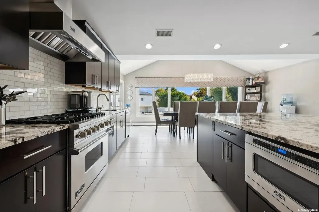 3109 Hewlett Avenue Merrick NY 11566