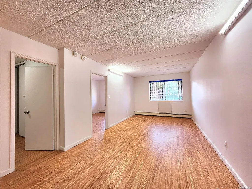 149-11 Barclay Avenue Flushing NY 11355