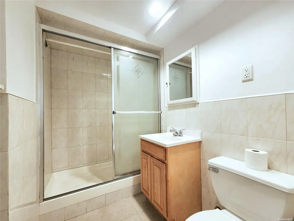 149-11 Barclay Avenue Flushing NY 11355