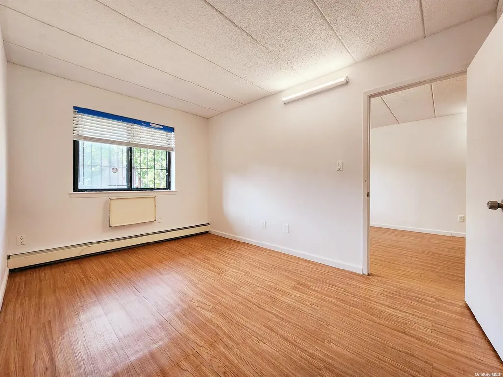 149-11 Barclay Avenue Flushing NY 11355