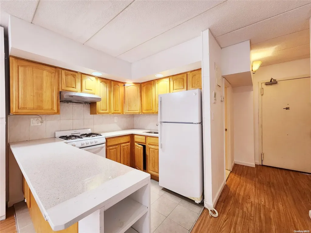 149-11 Barclay Avenue Flushing NY 11355