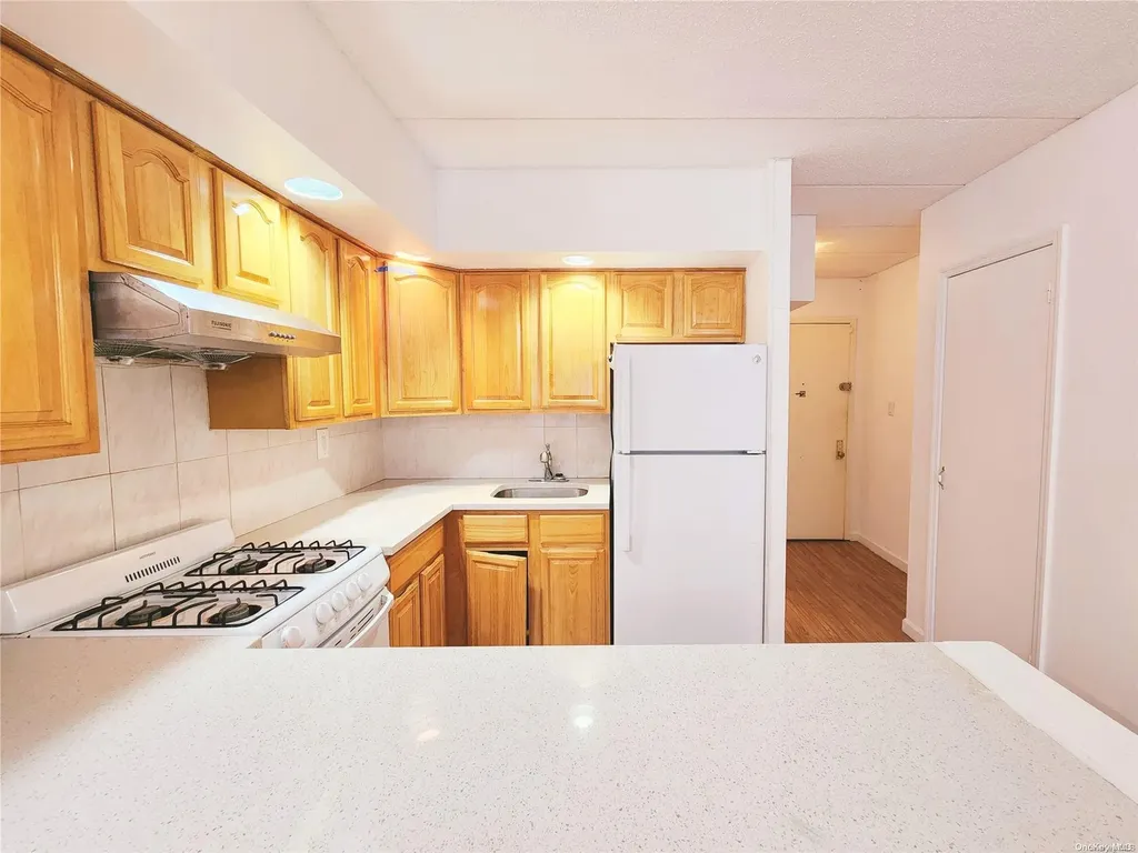 149-11 Barclay Avenue Flushing NY 11355