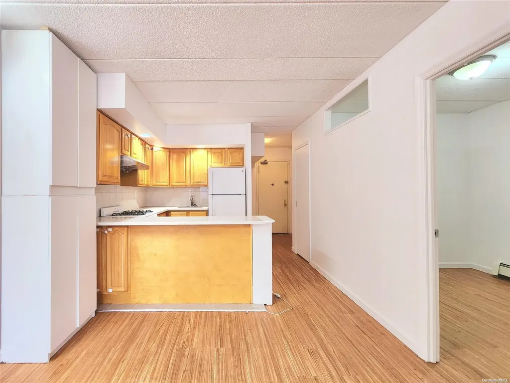 149-11 Barclay Avenue Flushing NY 11355
