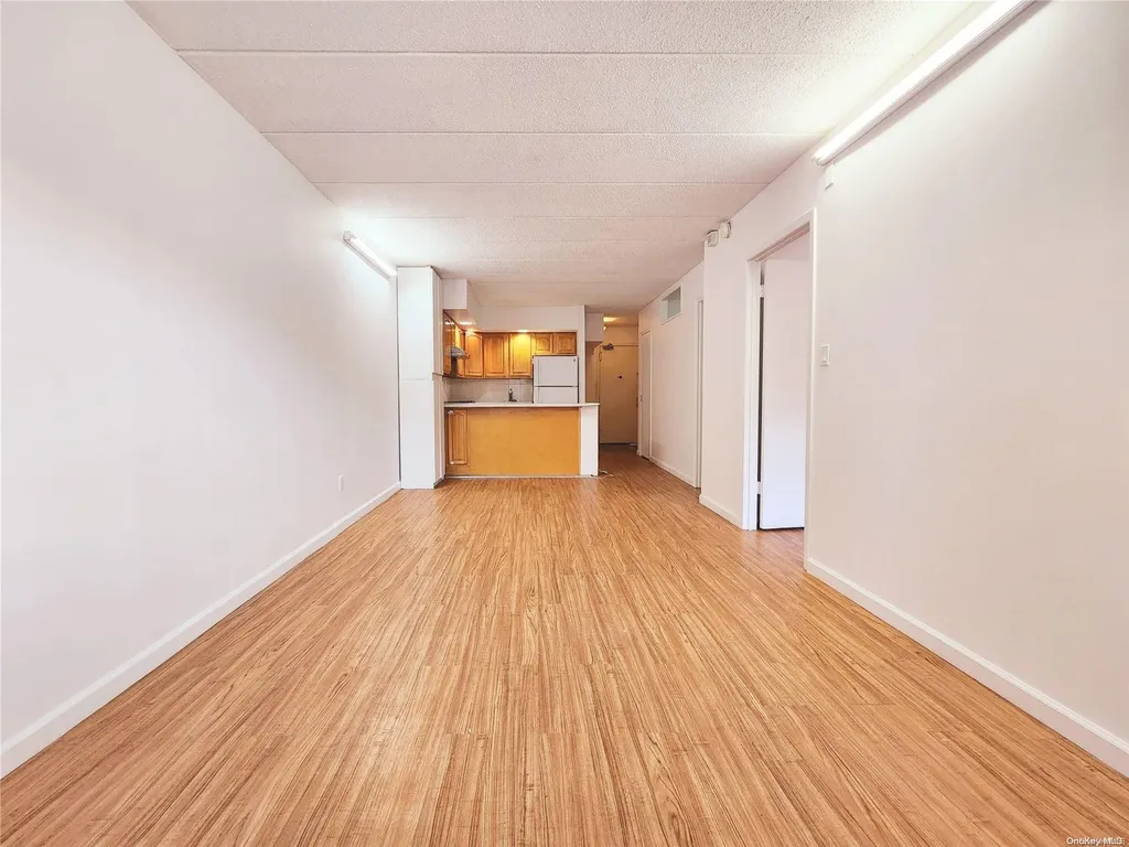 149-11 Barclay Avenue Flushing NY 11355