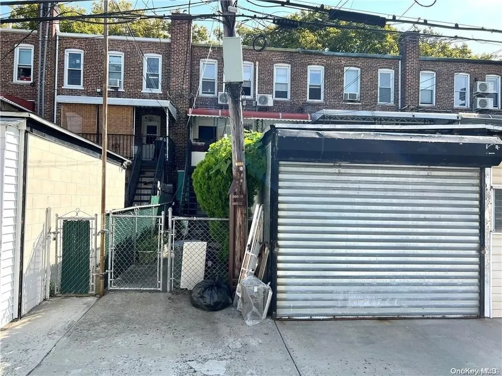 2066 E 29th Street Brooklyn NY 11229