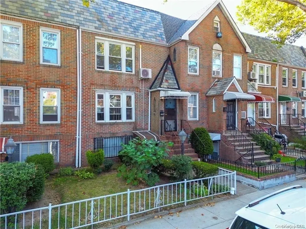 2066 E 29th Street Brooklyn NY 11229