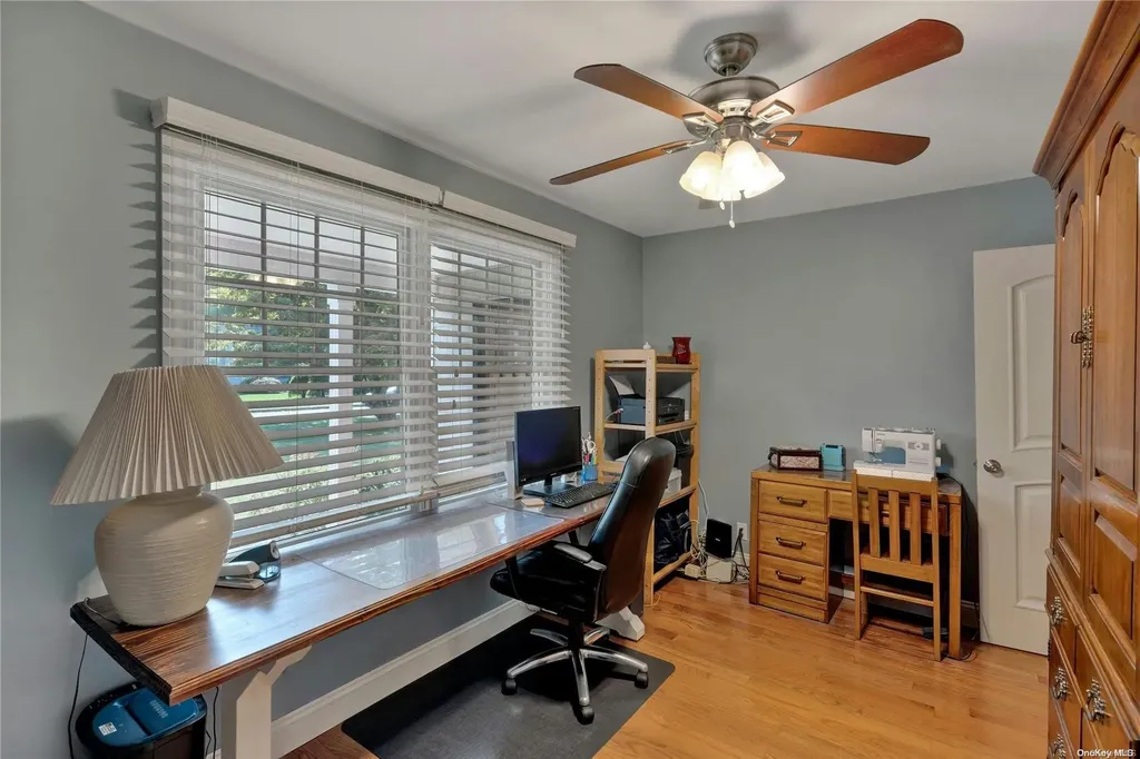 115 Brook Lane Smithtown NY 11787