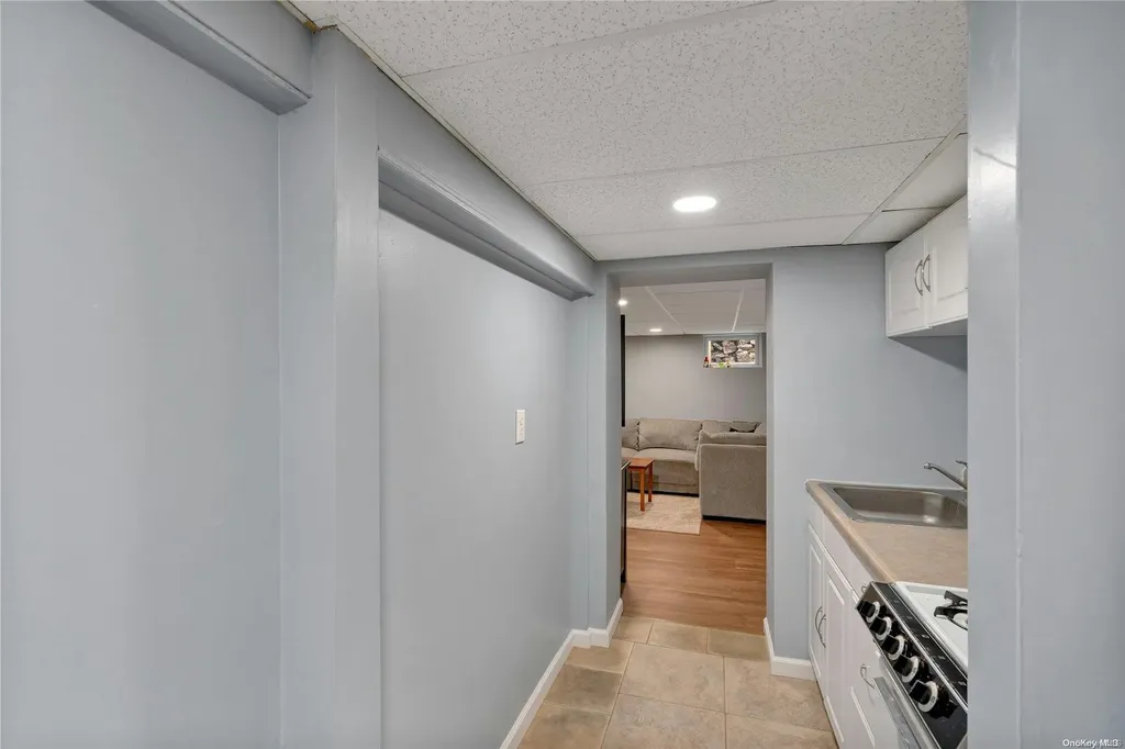 115 Brook Lane Smithtown NY 11787