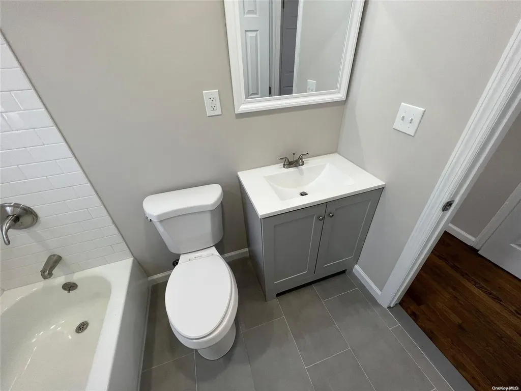 168 Walker Street West Babylon NY 11704