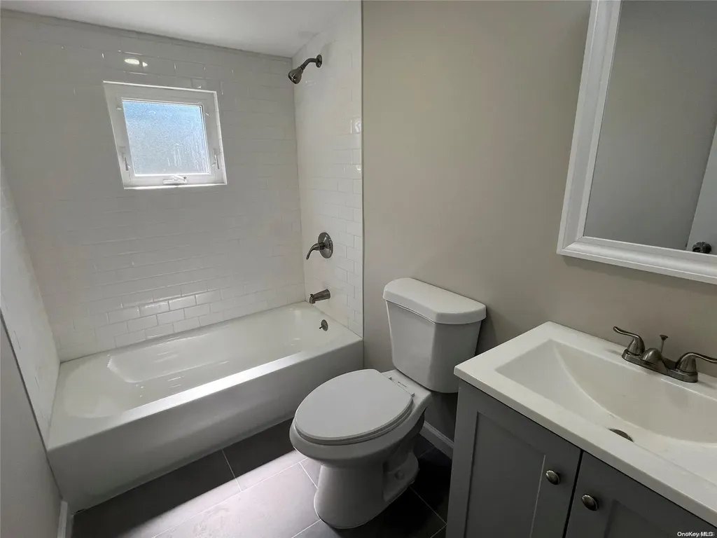 168 Walker Street West Babylon NY 11704