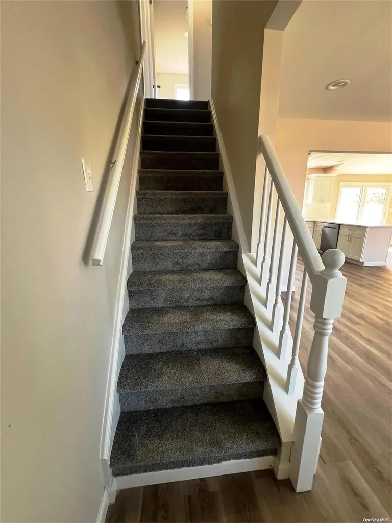 168 Walker Street West Babylon NY 11704