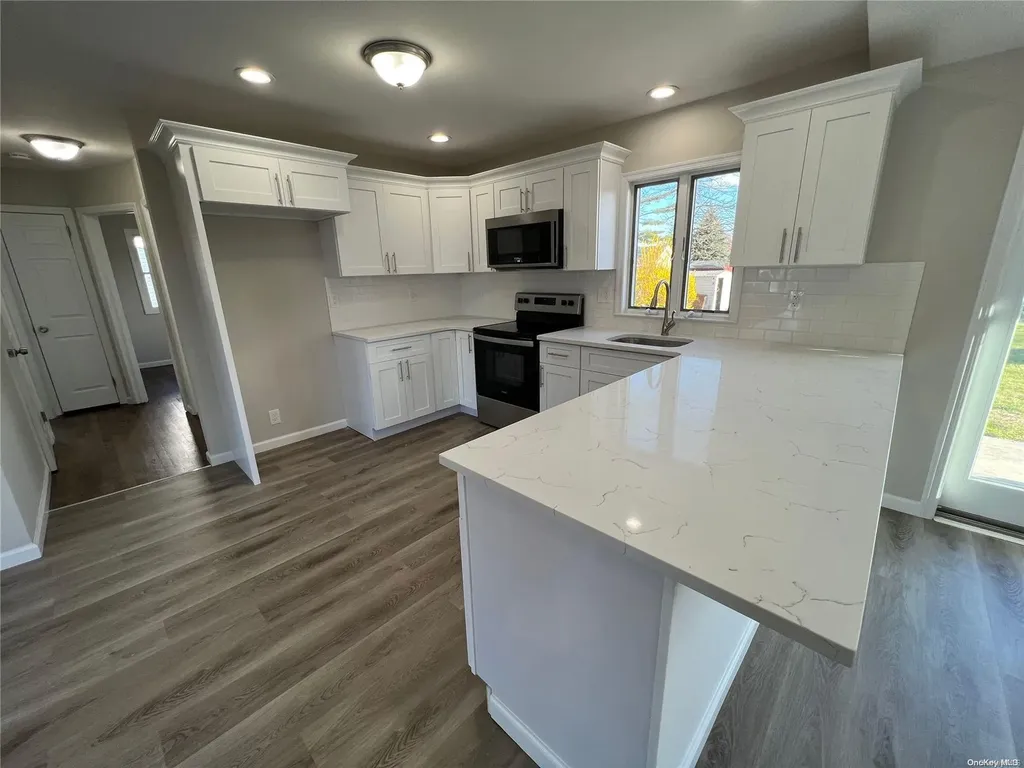 168 Walker Street West Babylon NY 11704