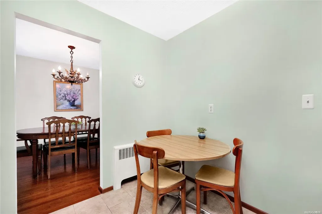 244 Weidner Avenue Oceanside NY 11572