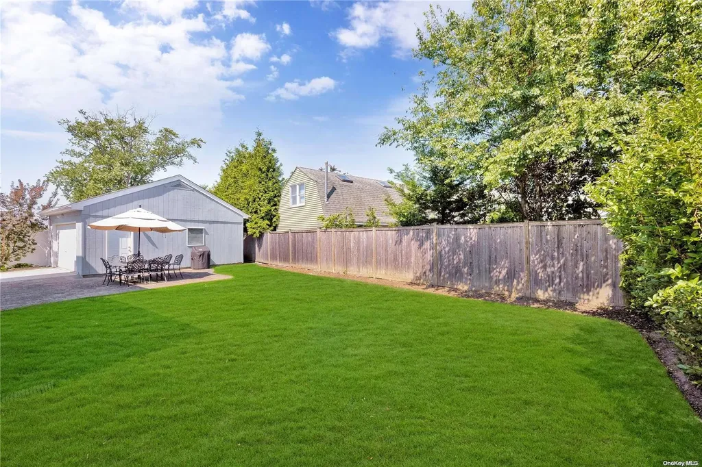 244 Weidner Avenue Oceanside NY 11572