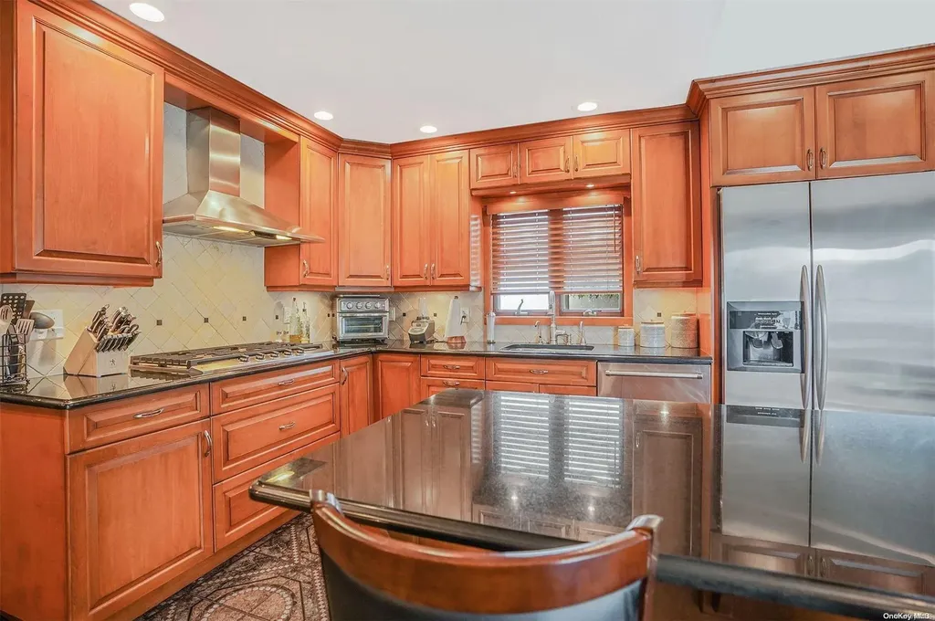 2471 Marshall Drive East Meadow NY 11554