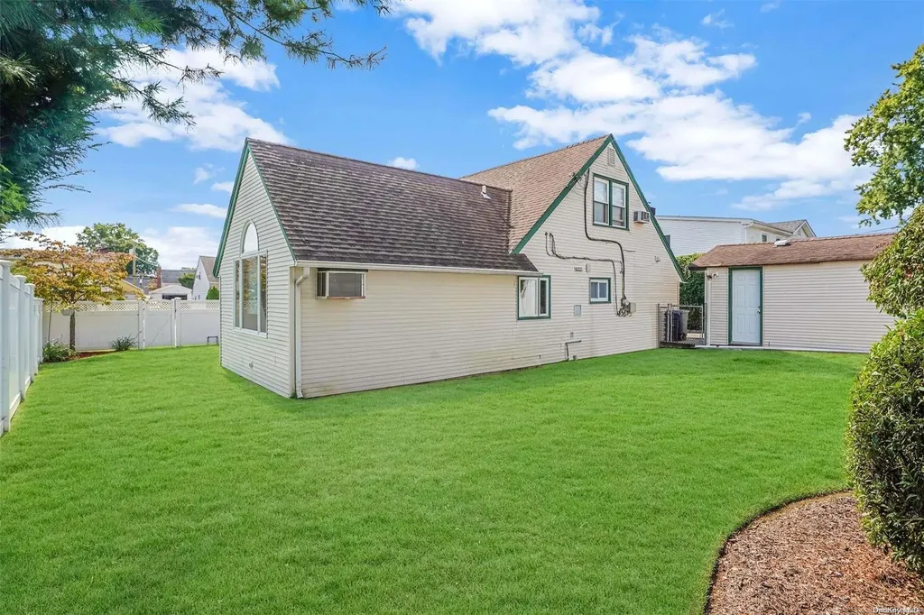 2471 Marshall Drive East Meadow NY 11554