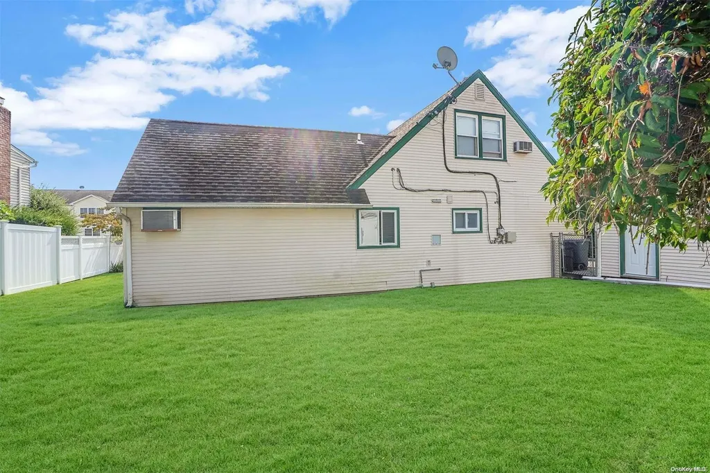 2471 Marshall Drive East Meadow NY 11554