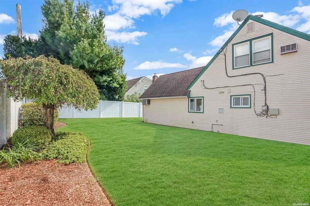 2471 Marshall Drive East Meadow NY 11554