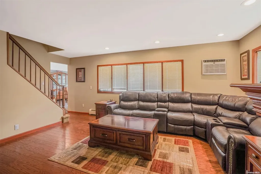 2471 Marshall Drive East Meadow NY 11554
