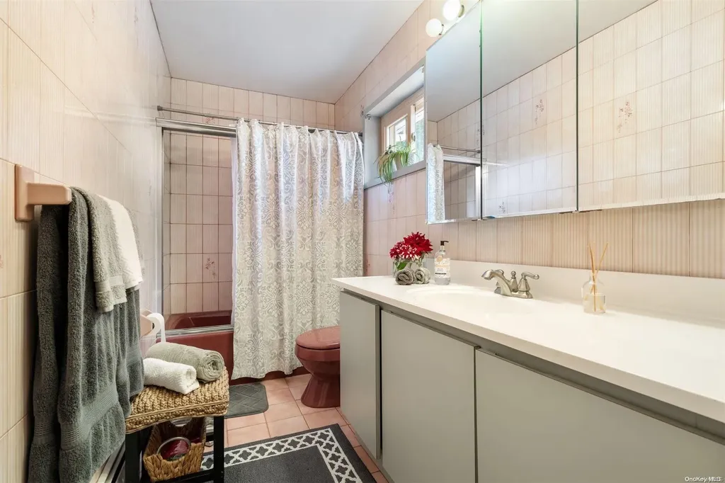 2 Landview Drive Kings Park NY 11754