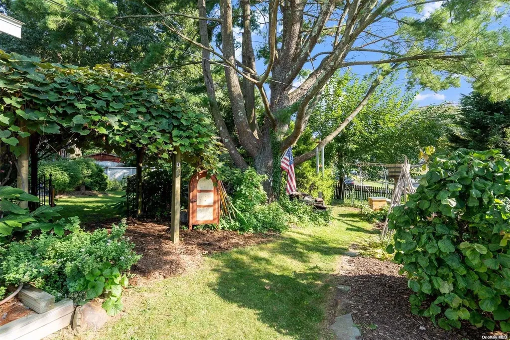 2 Landview Drive Kings Park NY 11754