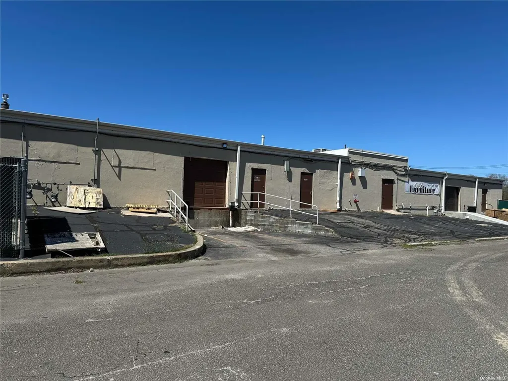 29 Rocky Point Road Rocky Point NY 11778