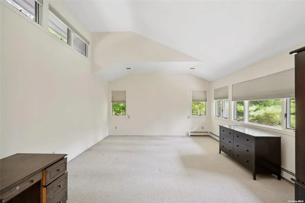 328 Edgewood Avenue Smithtown NY 11787