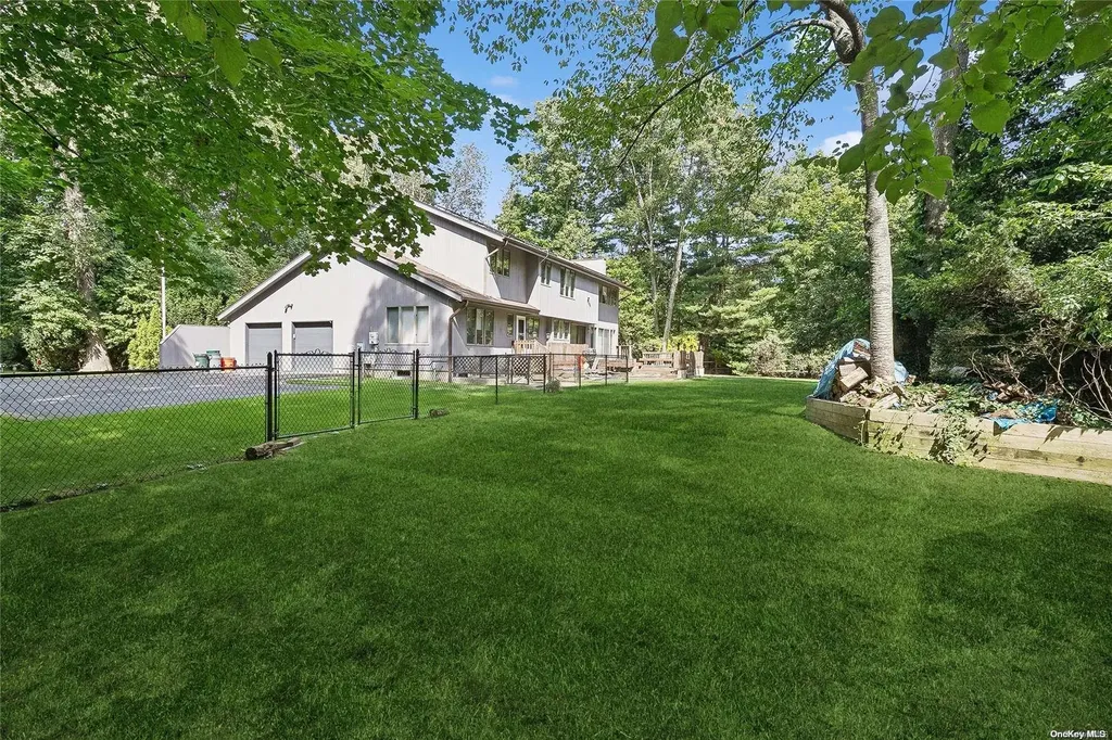 328 Edgewood Avenue Smithtown NY 11787