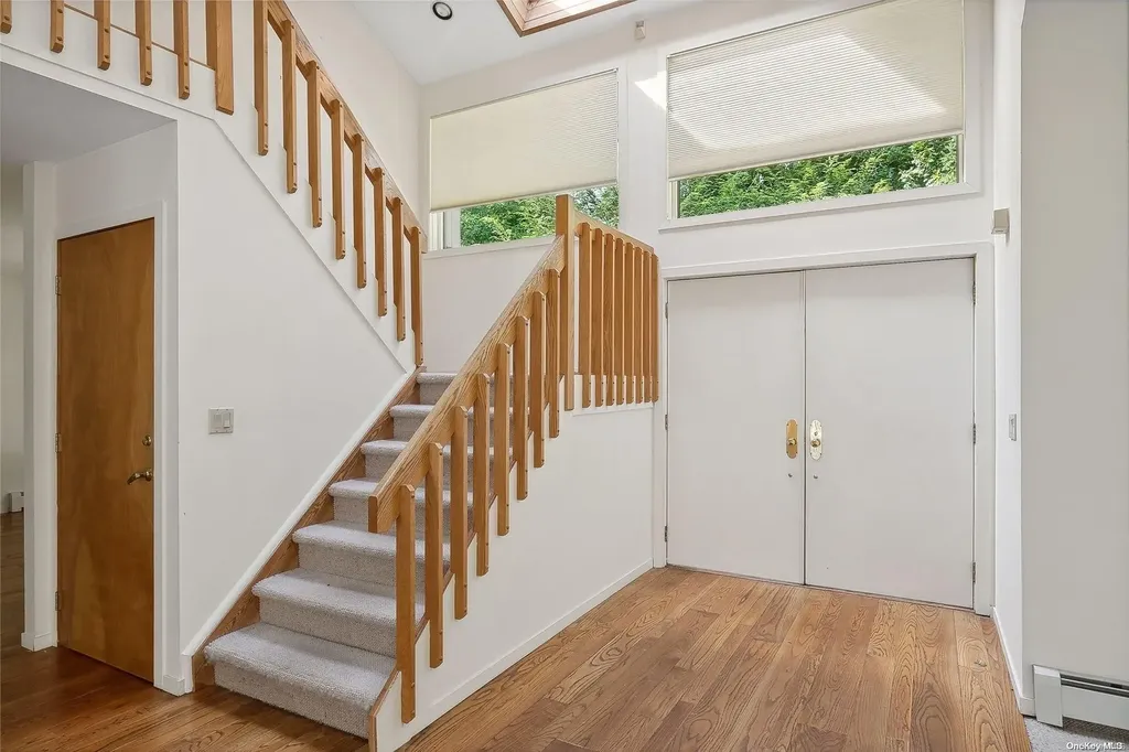 328 Edgewood Avenue Smithtown NY 11787