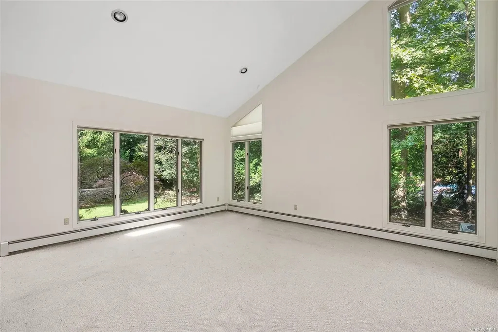 328 Edgewood Avenue Smithtown NY 11787