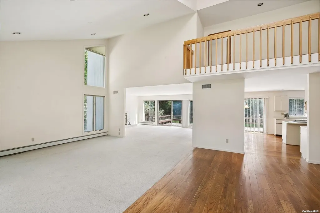328 Edgewood Avenue Smithtown NY 11787