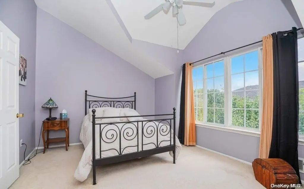 39 Spruce Lane Staten Island NY 10309