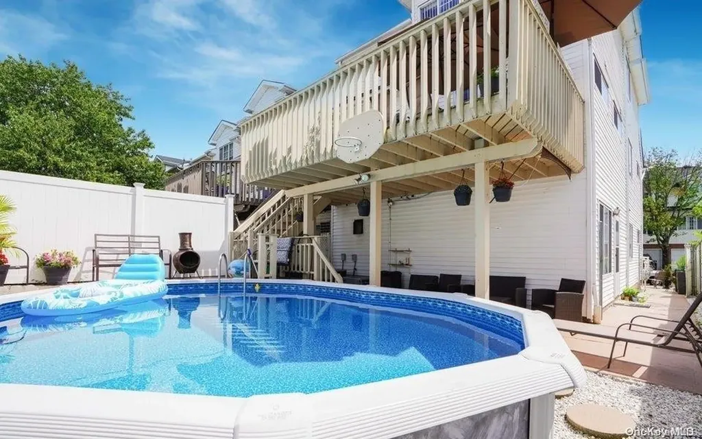 39 Spruce Lane Staten Island NY 10309