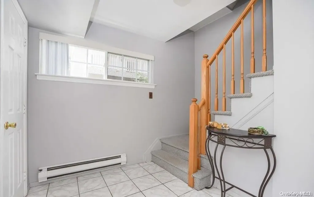 39 Spruce Lane Staten Island NY 10309