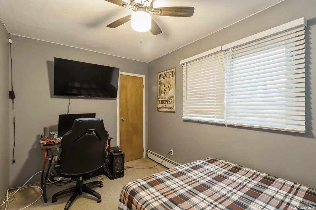 16 Sharon Drive Coram NY 11727