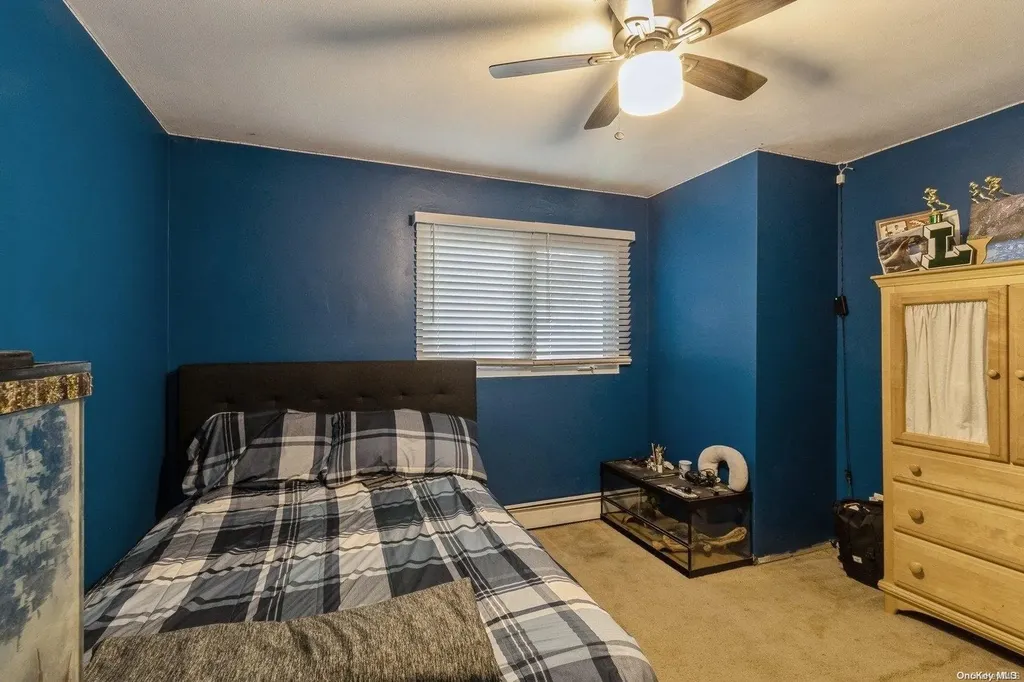 16 Sharon Drive Coram NY 11727