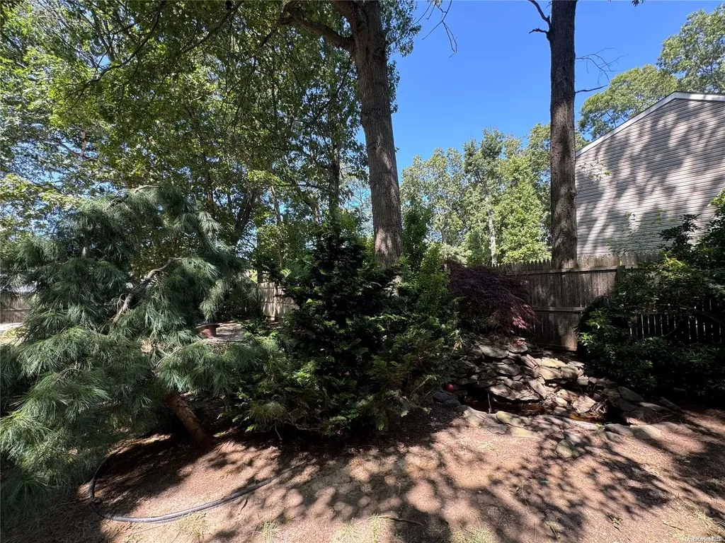 16 Sharon Drive Coram NY 11727