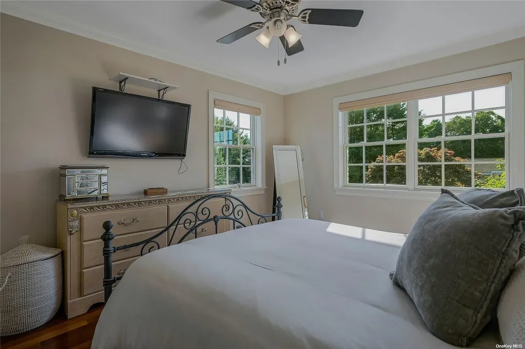 21 Jesse Way Mount Sinai NY 11766