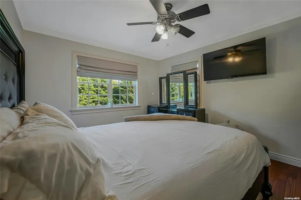 21 Jesse Way Mount Sinai NY 11766