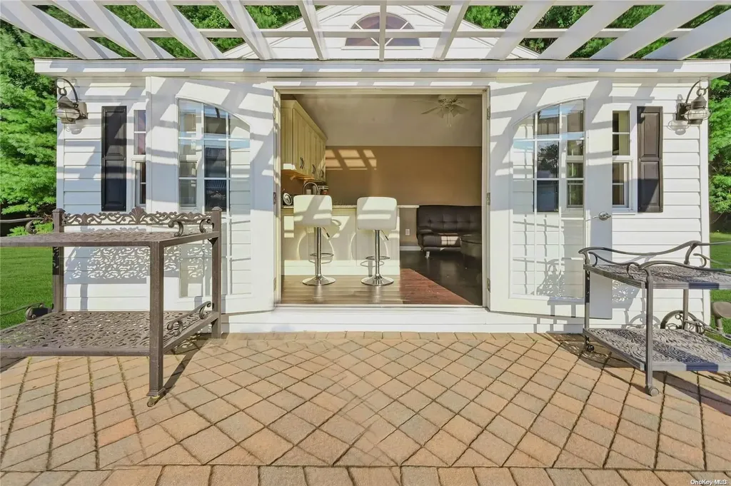 21 Jesse Way Mount Sinai NY 11766
