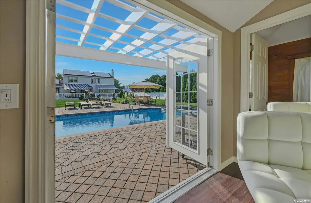 21 Jesse Way Mount Sinai NY 11766