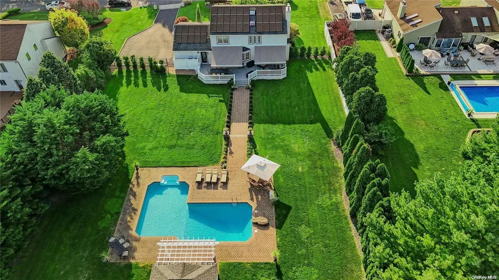 21 Jesse Way Mount Sinai NY 11766