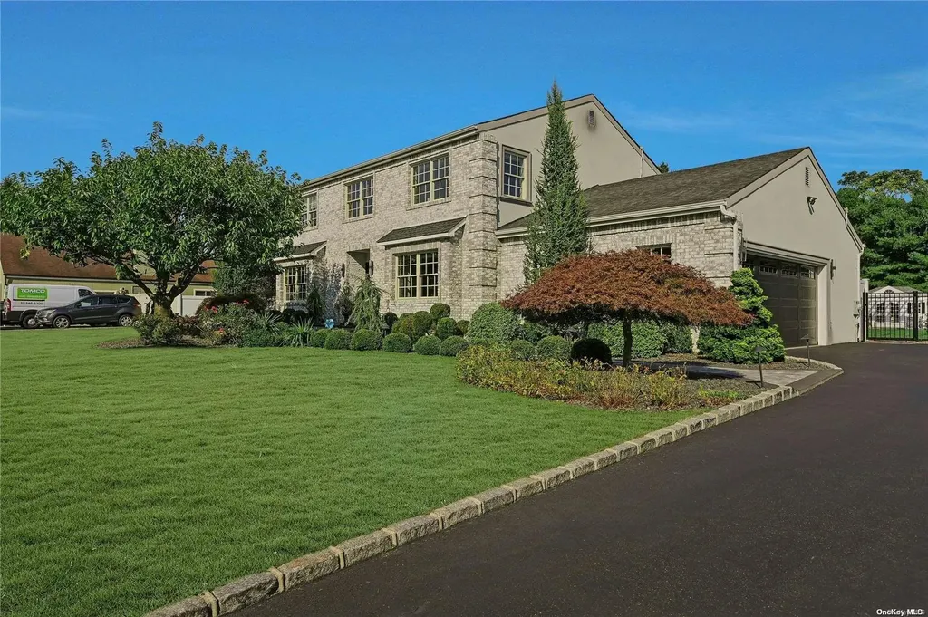 21 Jesse Way Mount Sinai NY 11766