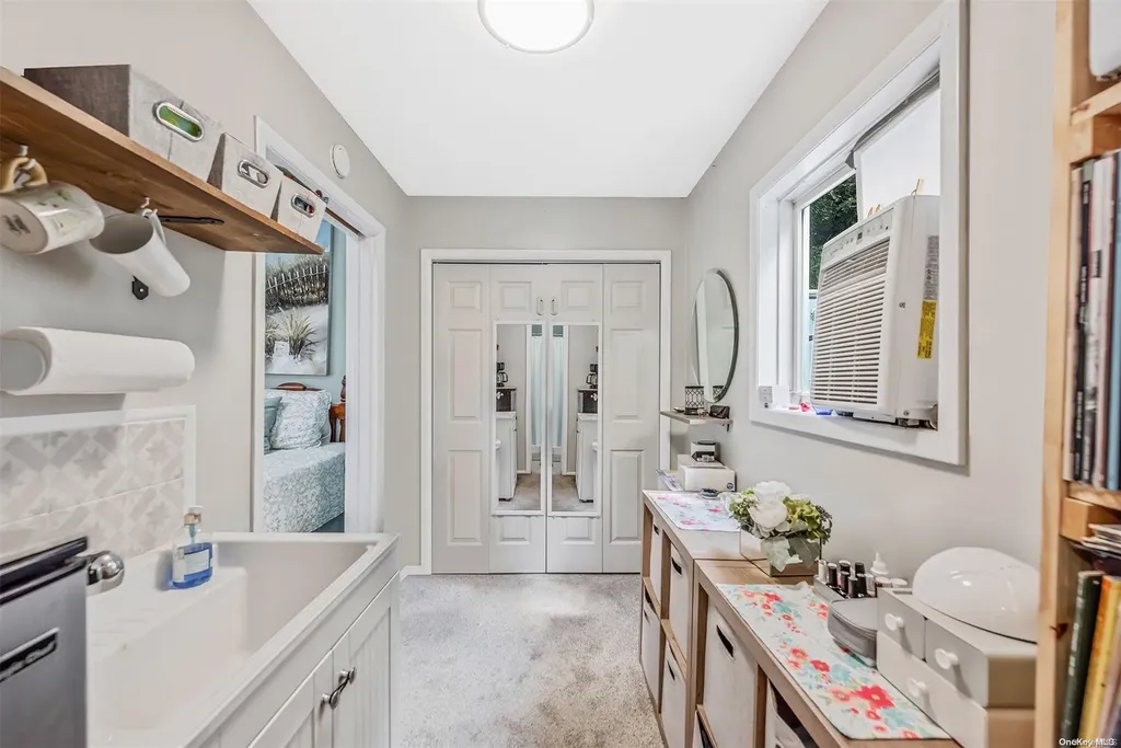 6 Spruce Street East Hampton NY 11937